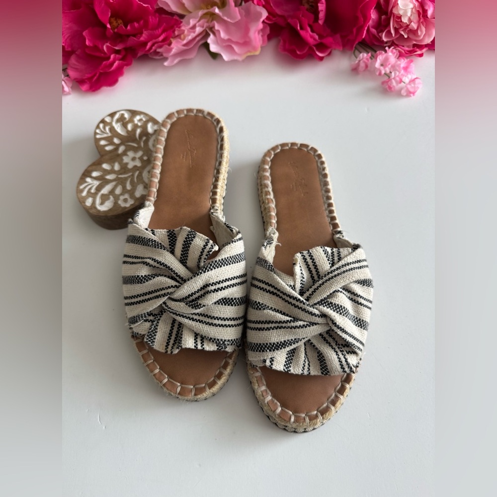 Striped Black and White Women's Slide Sandals